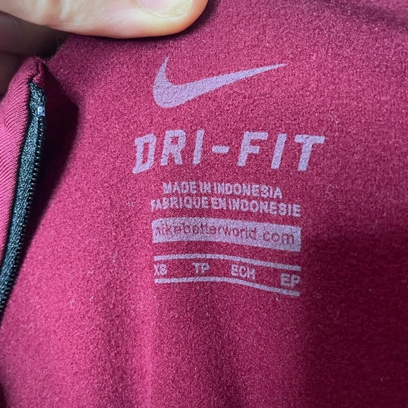 Nike Dri Fit Top Jacket Ladies XS 1/4 Zip Mock Neck Long Sleeve Thumb Holes - Picture 6 of 7
